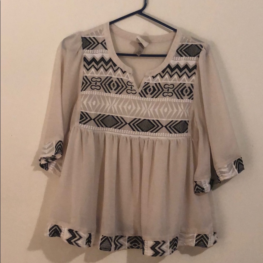 Light weight blouse